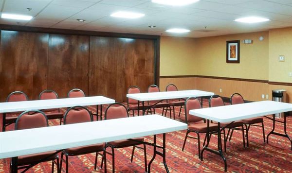 Best Western Plus - Georgetown Corporate Center Hotel