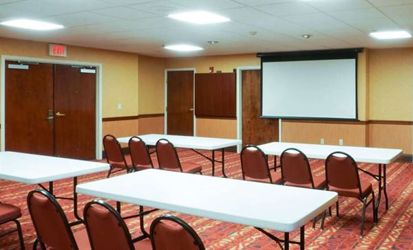 Best Western Plus - Georgetown Corporate Center Hotel