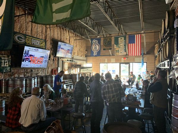 TRiNiTY BREWiNG COMPANY & EVENTS