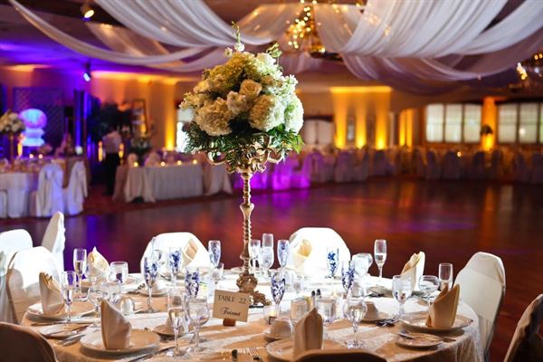 Amber Room Colonnade