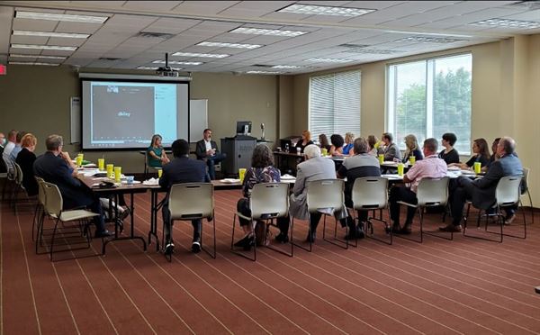 Indiana Wesleyan University Greenwood Education Center