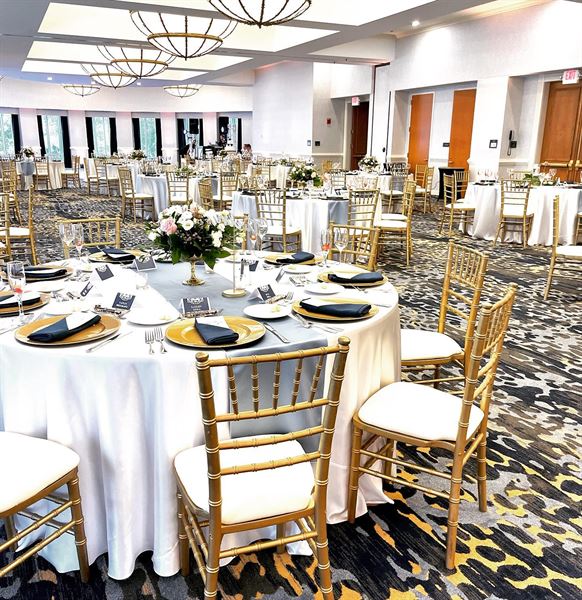 Crowne Plaza Cleveland At PlayhouseSquare