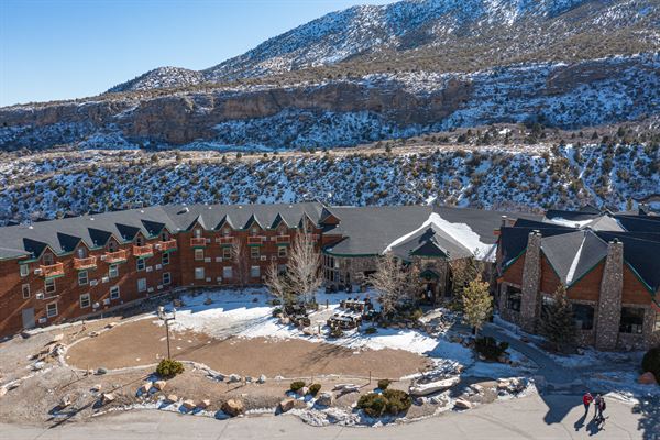 The Retreat on Charleston Peak