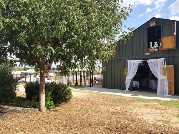 The White-Pool House Museum and Barn