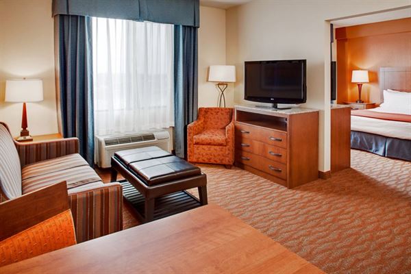 Holiday Inn Express & Suites Coralville