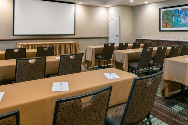 Hampton Inn & Suites Mason City