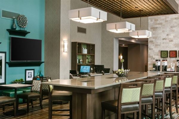 Hampton Inn & Suites Mason City