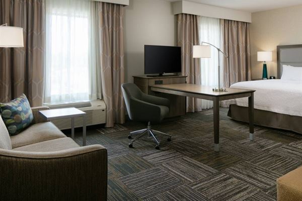 Hampton Inn & Suites Mason City