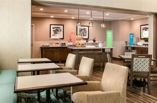 Hampton Inn & Suites Mason City
