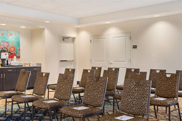 Hampton Inn & Suites West Des Moines/SW Mall Area