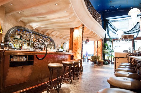 Ula Mediterranean Dining & Cocktails