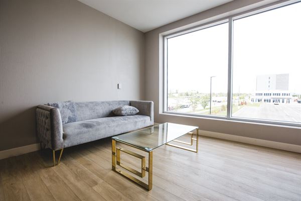 Queen's Manor Event Centre