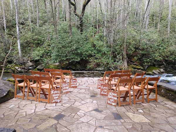 The Belle Room Designs