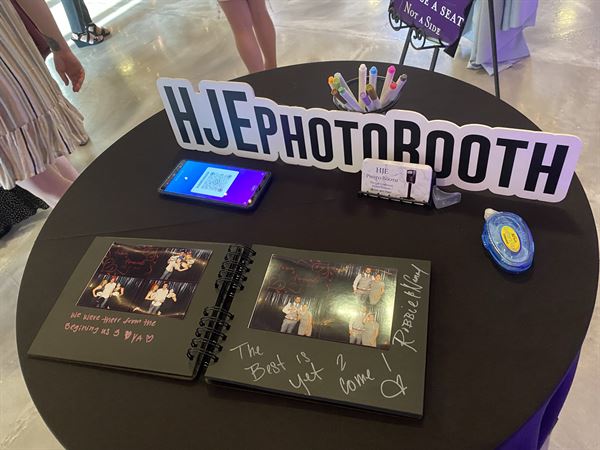HJE photo booth