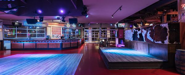 PBR Louisville: A Cowboy Bar