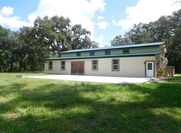 The Bear Tree Barn Wedding and Event Venue