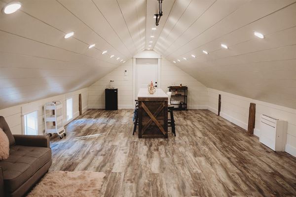 Puddledock Gathering Post