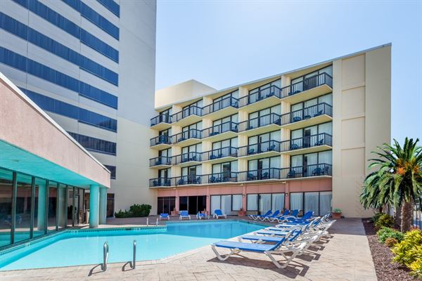 Wyndham Virginia Beach Oceanfront