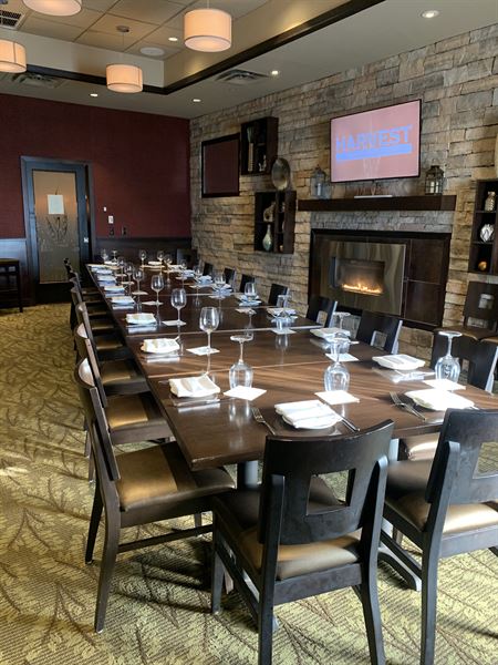 Harvest Seasonal Grill & Wine Bar - Newtown