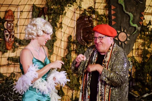 Sleuths Mystery Dinner Show