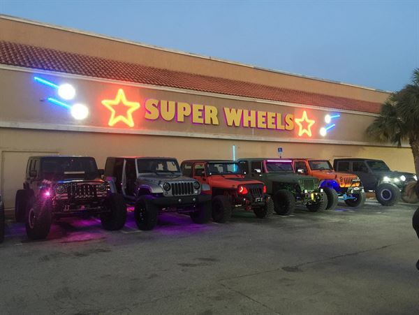 Super Wheels Skating Center