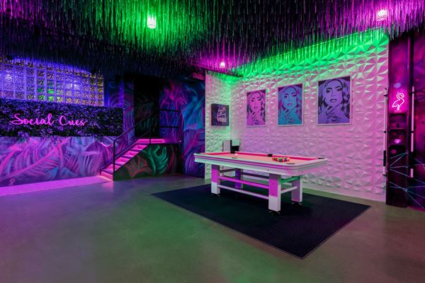 Social Cues - Wynwood