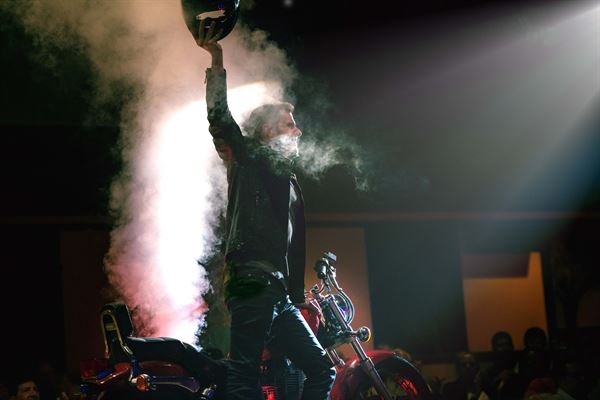 Rob Lake: Illusionist - Austin - Seen on AGT!