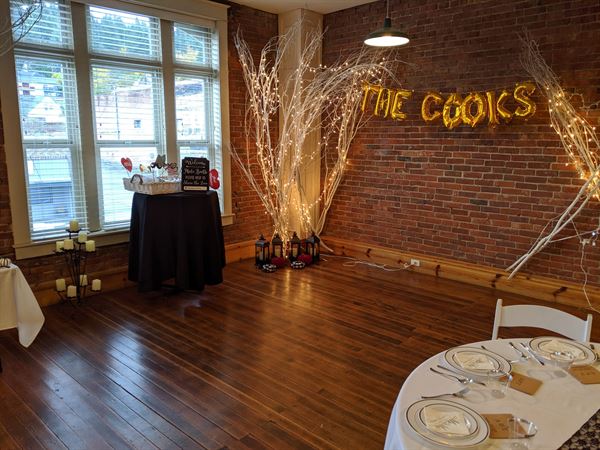 The Vintage Grand Room