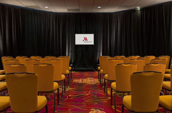 Falls Church Marriott Fairview Park