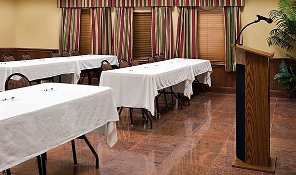 Holiday Inn Express Salado-Belton