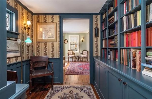 The Bushnell House CT