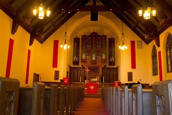 Lake of the Isles Lutheran Church