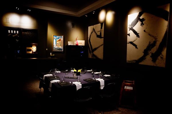 Venue Restaurant & Lounge