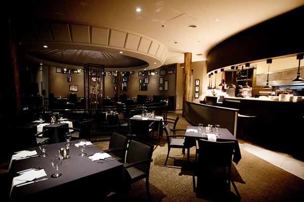 Venue Restaurant & Lounge