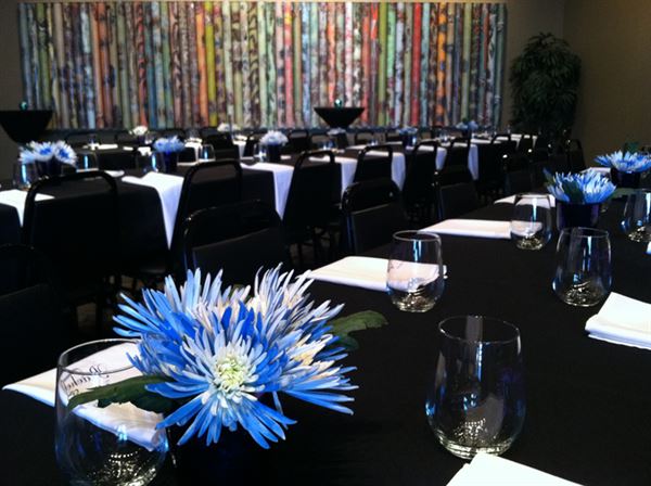 Venue Restaurant & Lounge