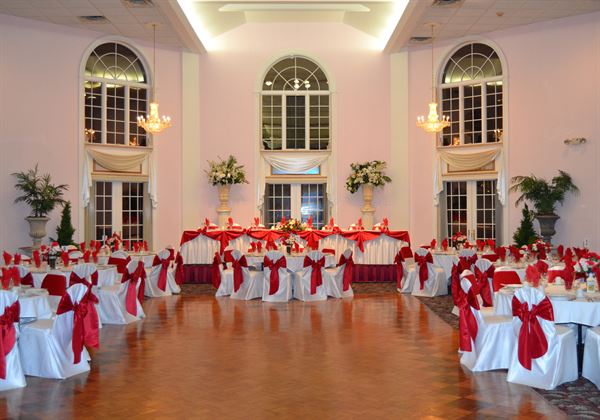Aviana Banquets