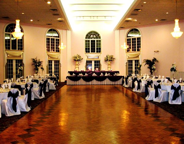 Aviana Banquets