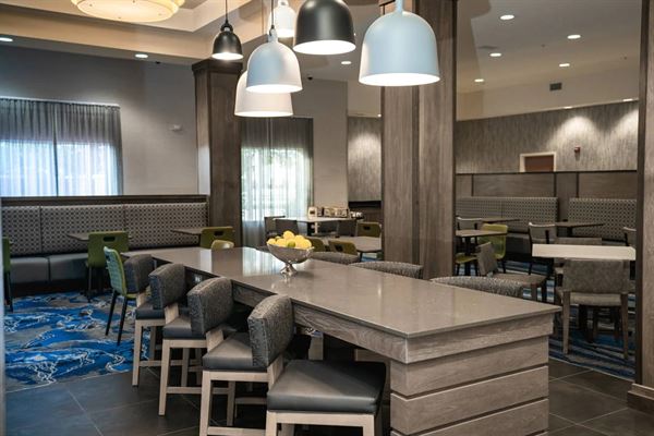 Fairfield Inn & Suites Kearney