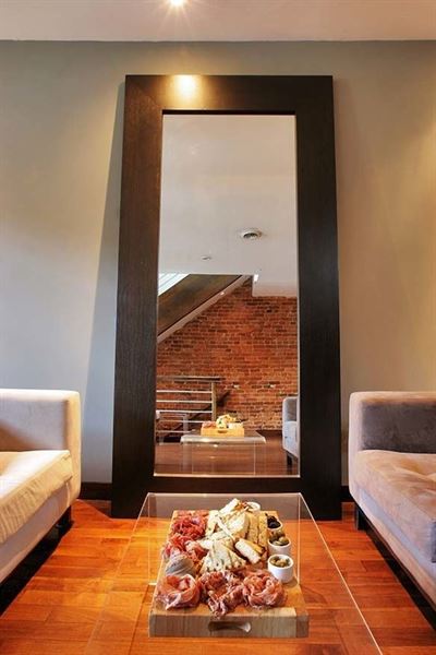 Sonoma Restaurant and Wine Bar