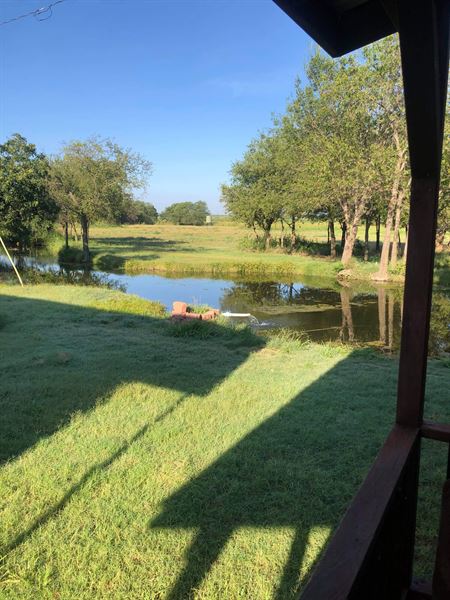 Whitescreek Hunting Lodge