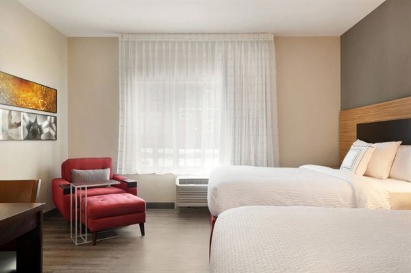 TownePlace Suites Dubuque