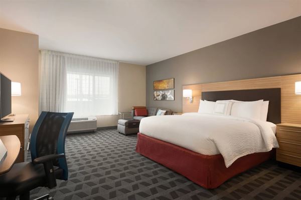 TownePlace Suites Dubuque