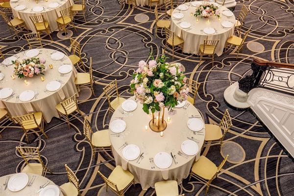 The Virginian Hotel, Curio Collection by Hilton