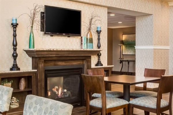 Hampton Inn and Suites Lincoln - Northeast I-80