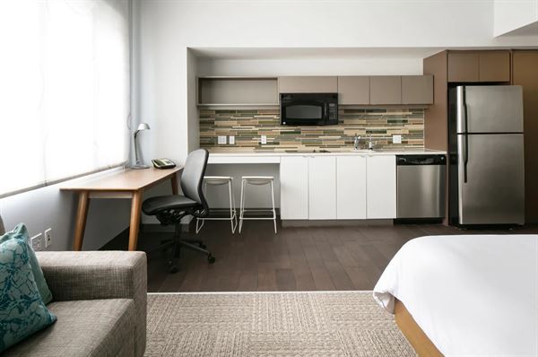 Element Omaha Midtown Crossing