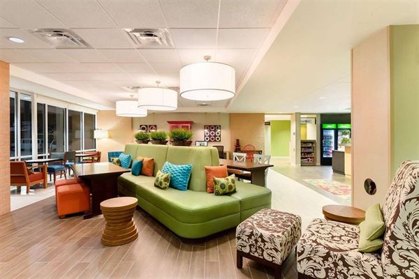 Home2 Suites by Hilton Omaha West, NE