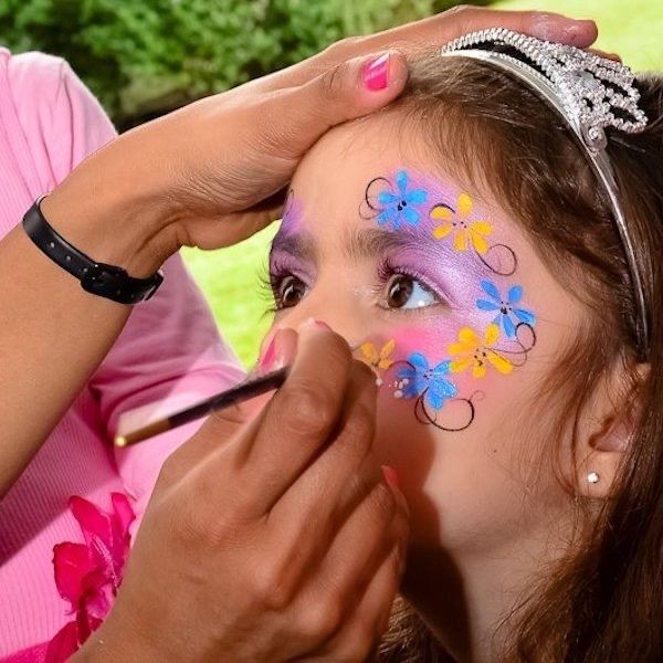 Bazinga Parties Queens