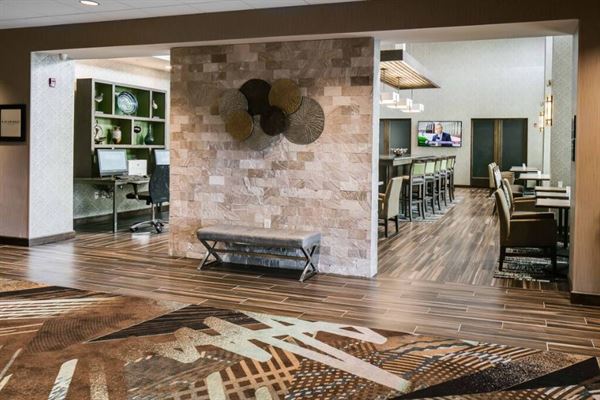 Hampton Inn & Suites Hudson