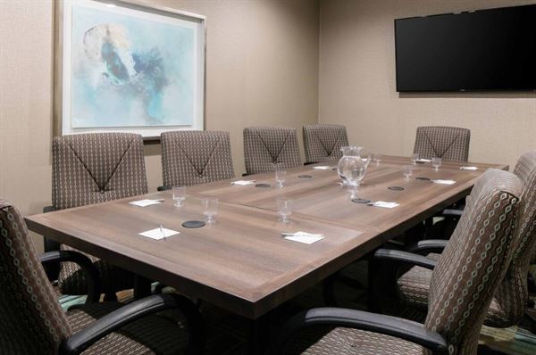 Hampton Inn & Suites Hudson