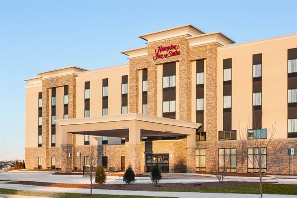 Hampton Inn & Suites Minooka